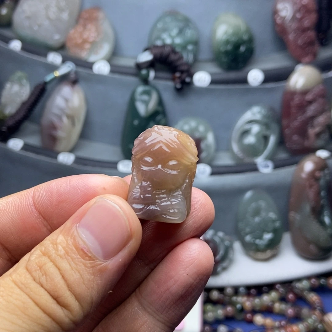 徐***子玛瑙/玉髓颈饰未镶嵌