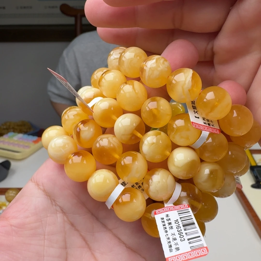 琥珀未镶嵌手链多样性发其一