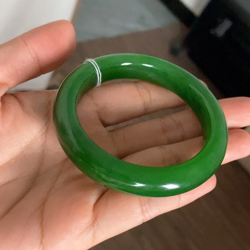 【闪购商品】未镶嵌手镯和田玉（碧玉）