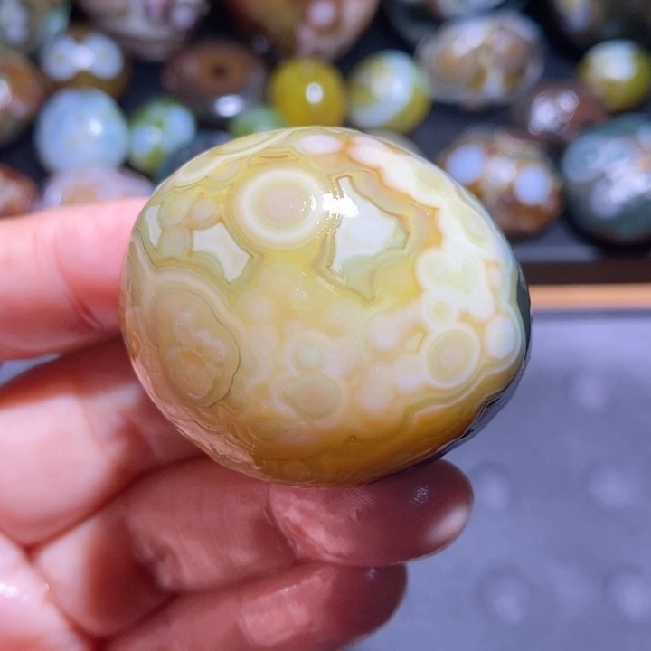 未镶嵌玛瑙/玉髓珠宝半成品81