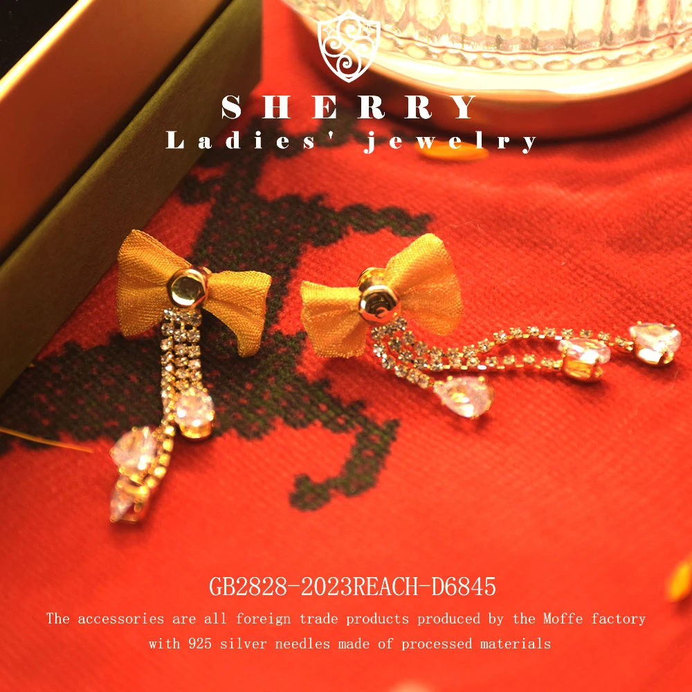 铜合金莫桑石耳饰 X星梦蝶结耳钉~D6845