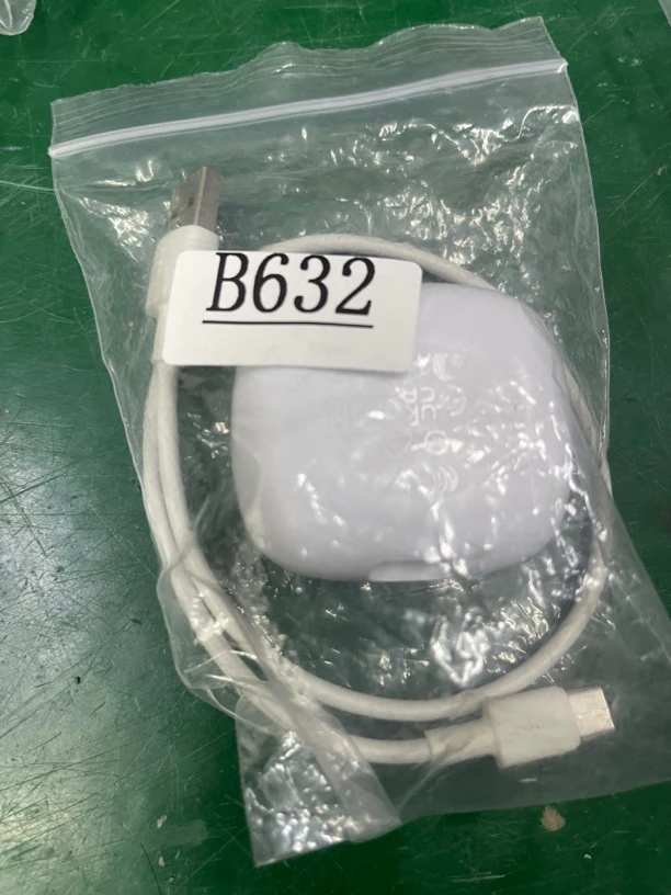 9新  捡漏JBL LIVE pro+蓝牙耳机编号B632
