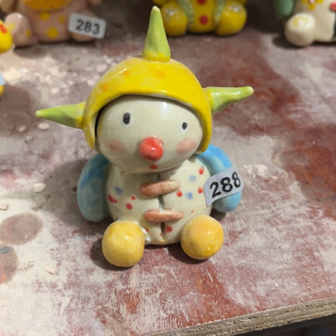 摆件纯手工抽象陶瓷摆件微瑕288