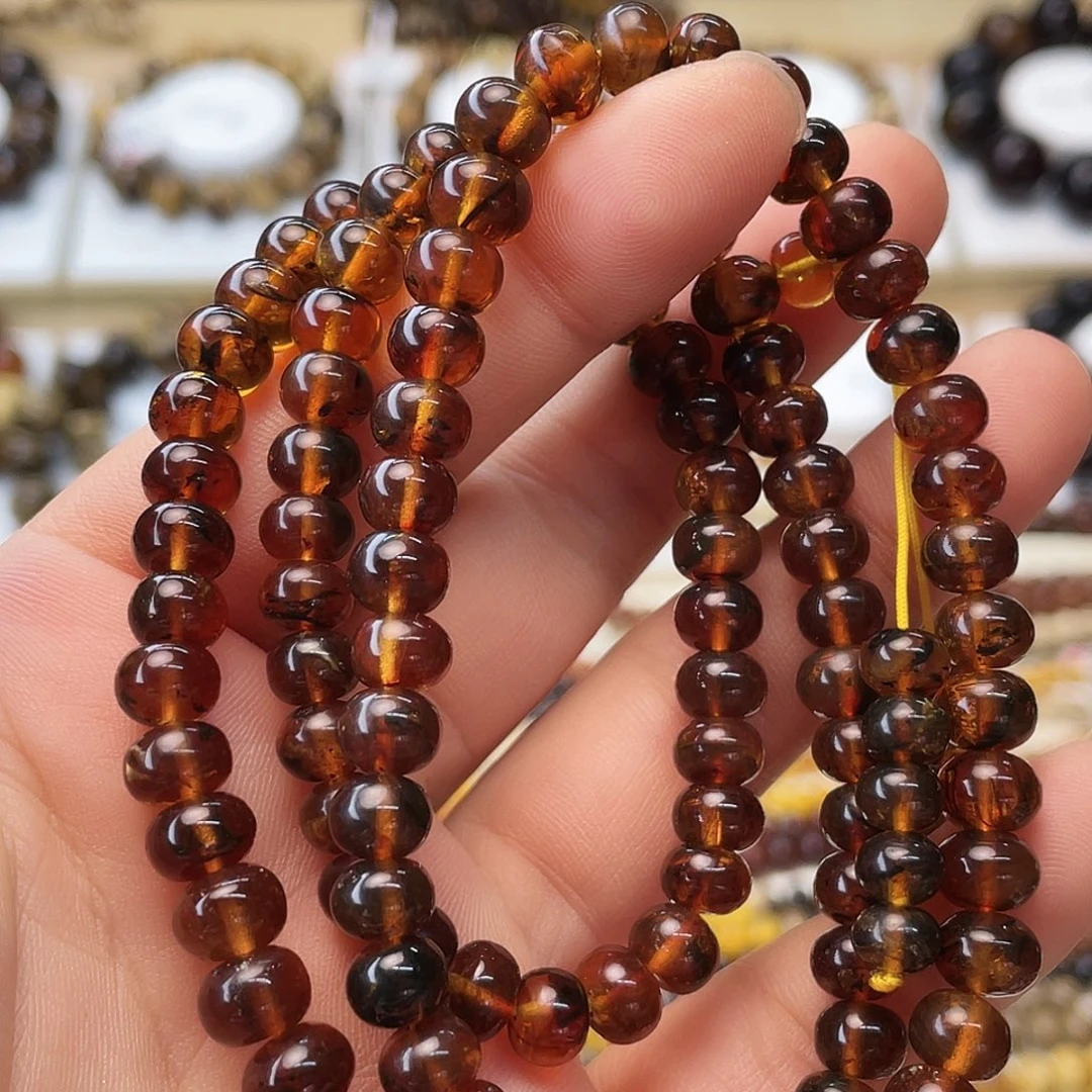 琥珀未镶嵌裸石七