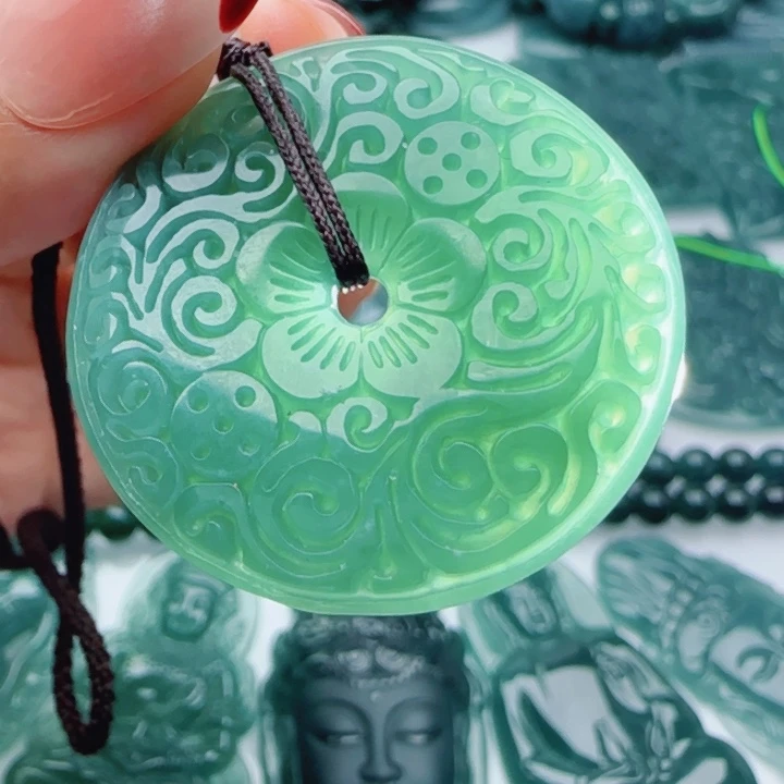 翡翠未镶嵌颈饰多样性发货天然A货翡翠