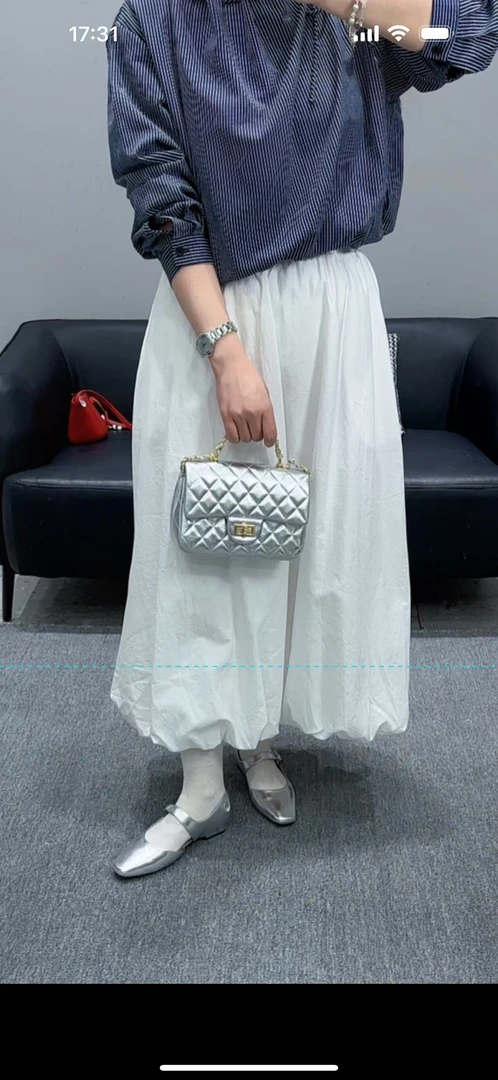 2025【蕾蕾家】春季时尚洋气慵懒运动风高腰宽松花苞白色半身裙