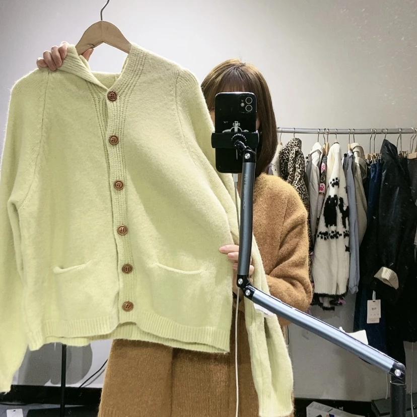 【闪购商品】黄色开衫