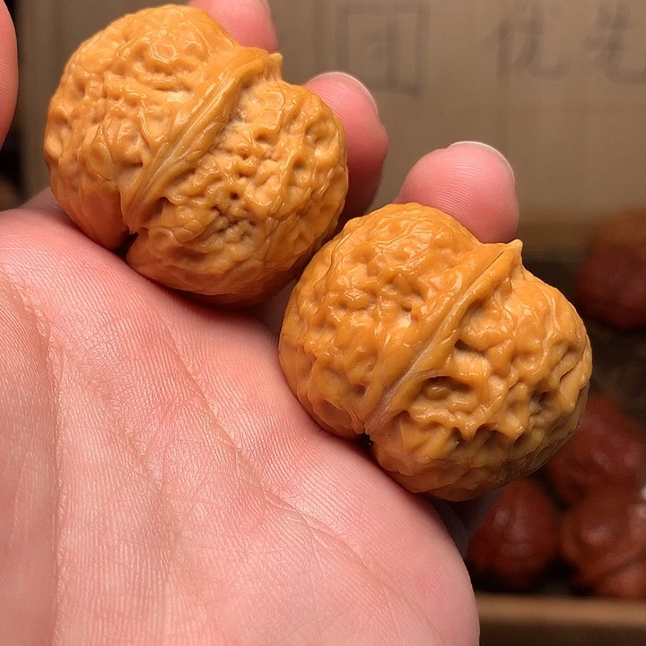 文玩核桃把件39铁锤