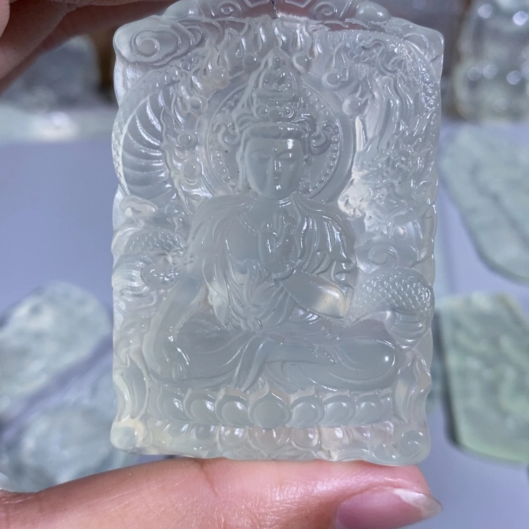 沉***中未镶嵌岫玉颈饰吊坠