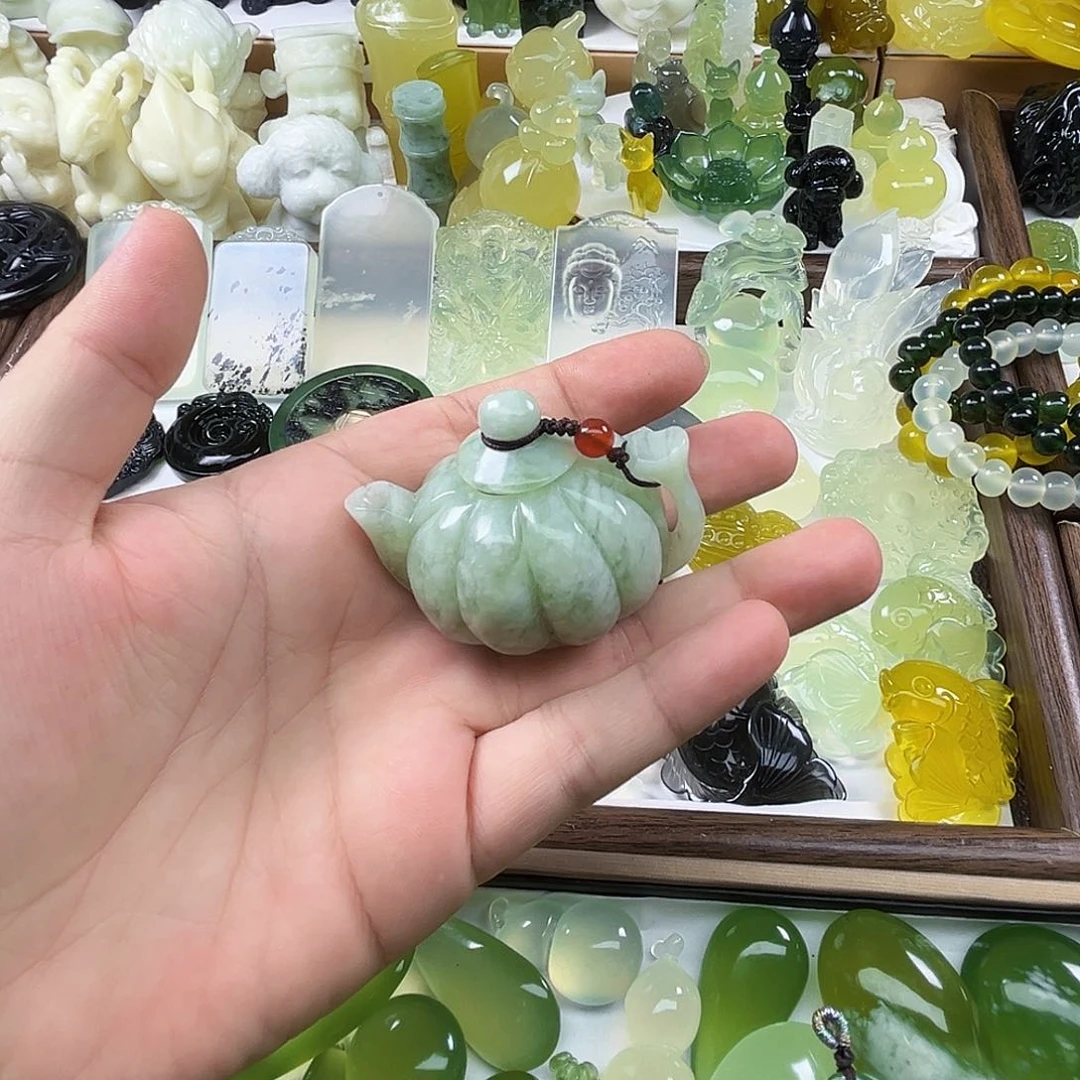 未镶嵌岫玉吊坠(不含链)