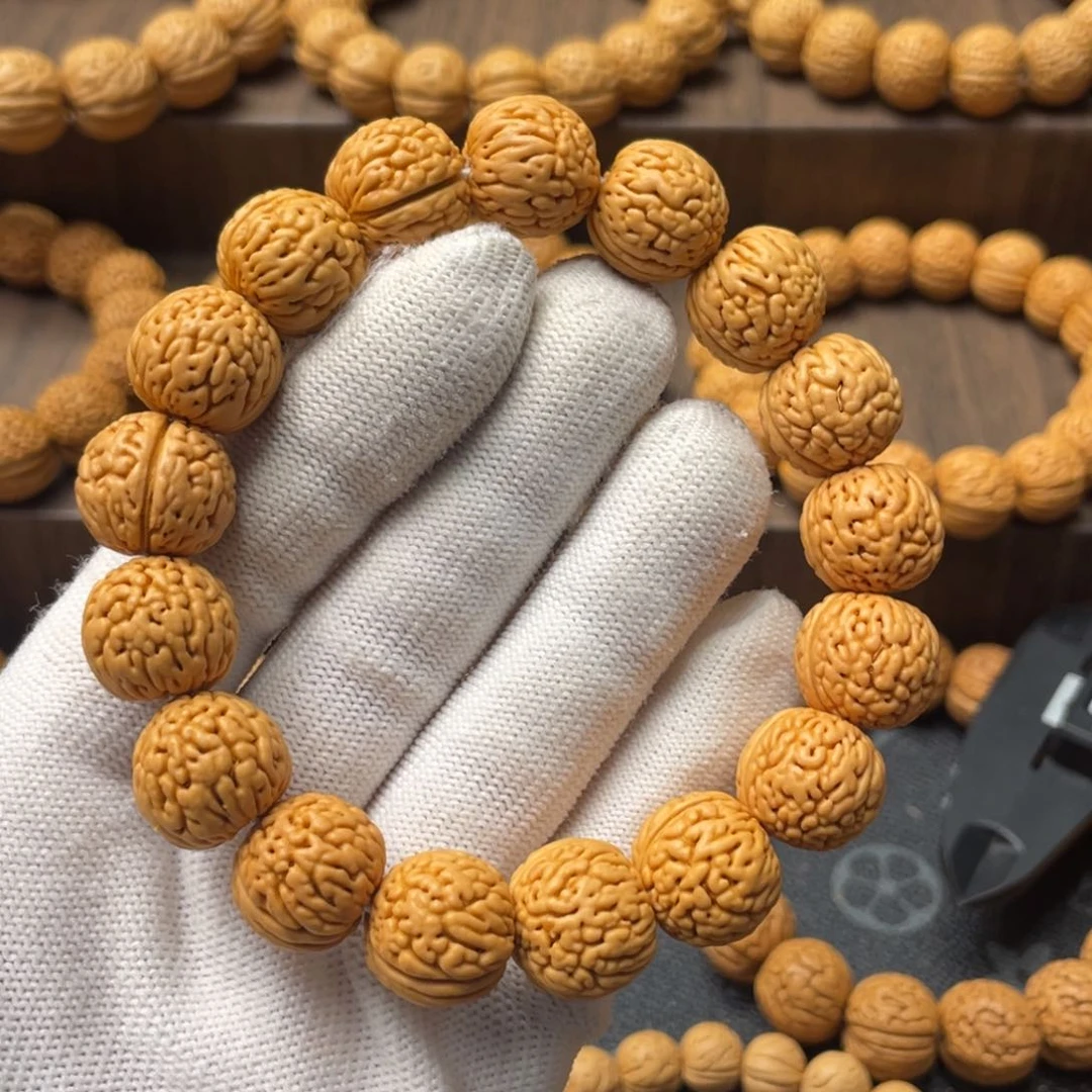 桃核手串泡**?野生蟠龙