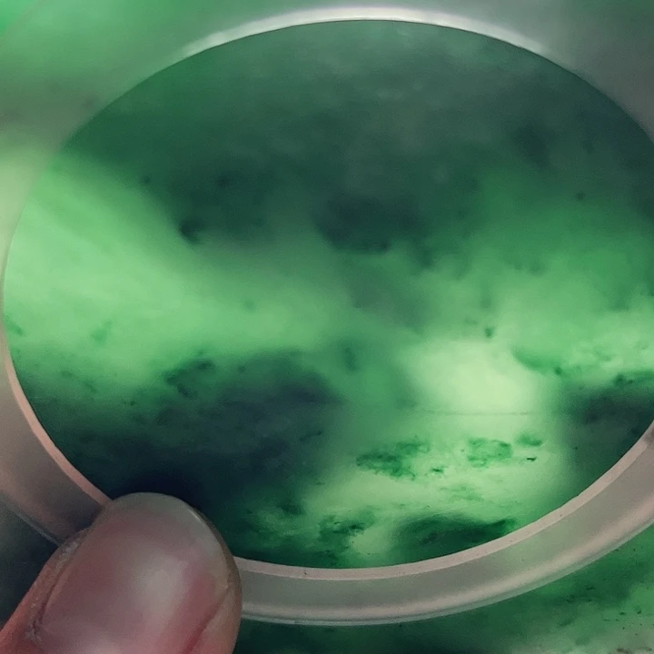 君***定制石英质玉（非洲翠）非洲翠手镯定制