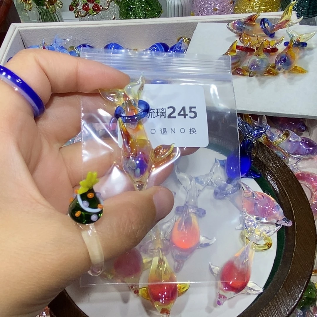 淡***淡玻璃颈饰245彩色海豚