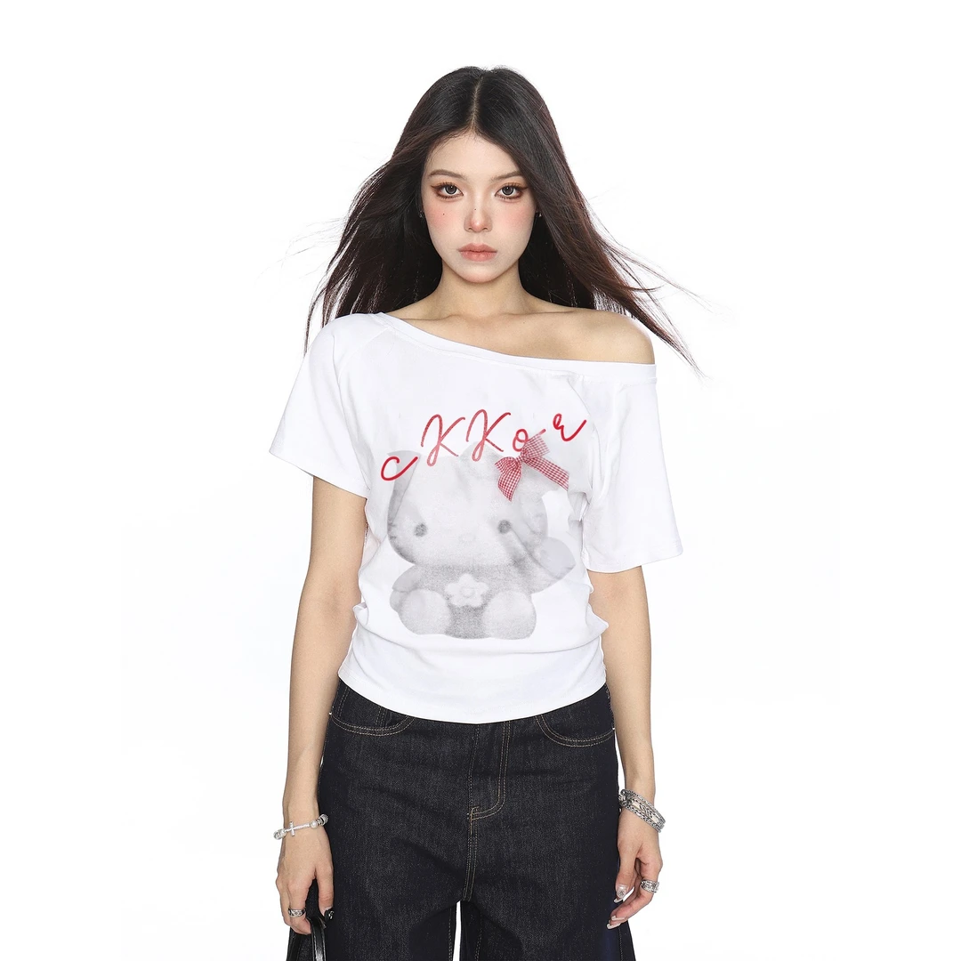 夏季新款显瘦斜肩短袖t恤女美式辣妹时尚百搭潮牌设计感露肩穿搭