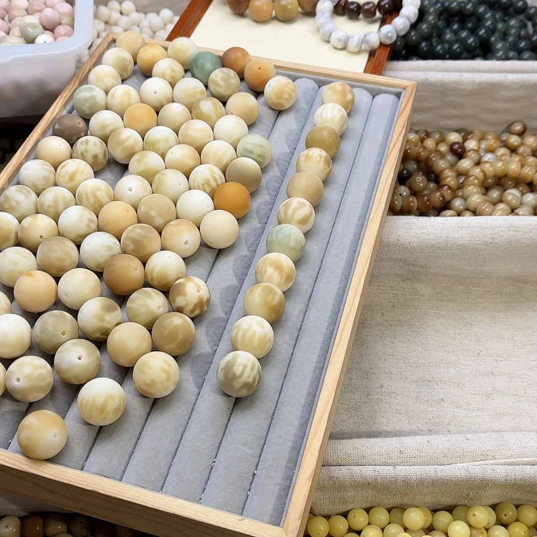 菩提根/象牙果手串小**_卡23哑光11颗