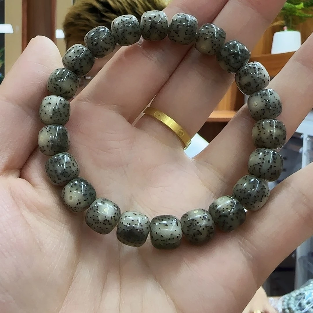 星月菩提手串0234奶奶灰糯冰绿腰带单圈10mm左右