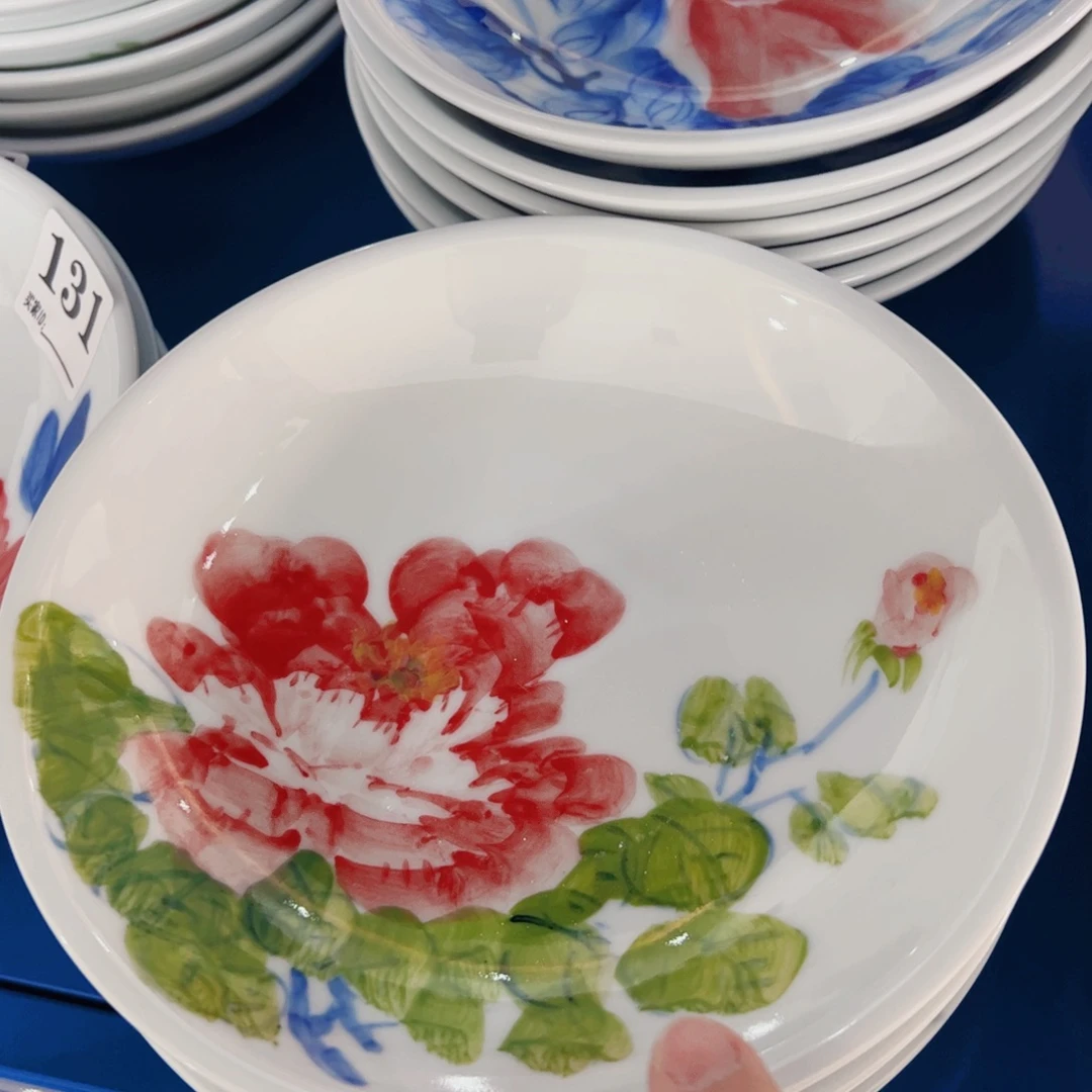 景德镇陶瓷手工手绘制作