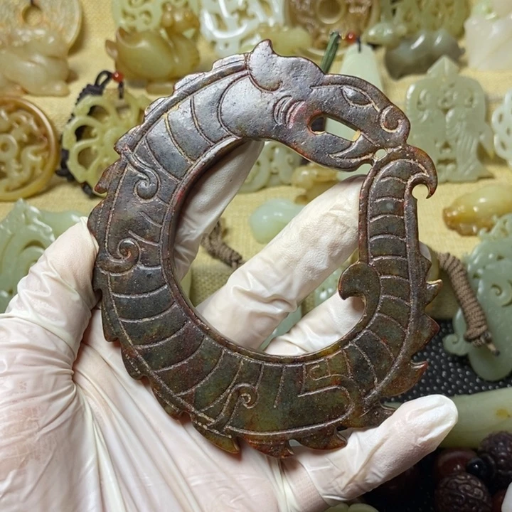 和田玉挂件未镶嵌