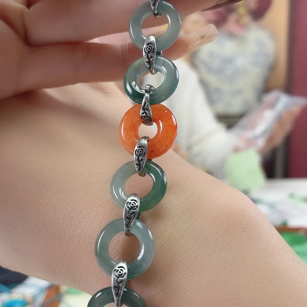 翡翠未镶嵌手链翡翠