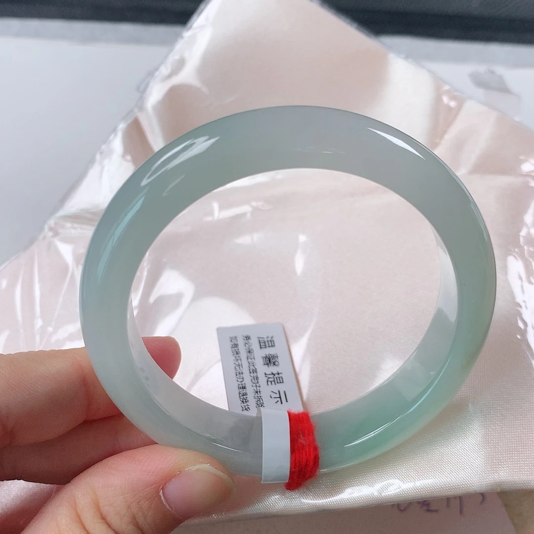 翡翠手镯未镶嵌①④②