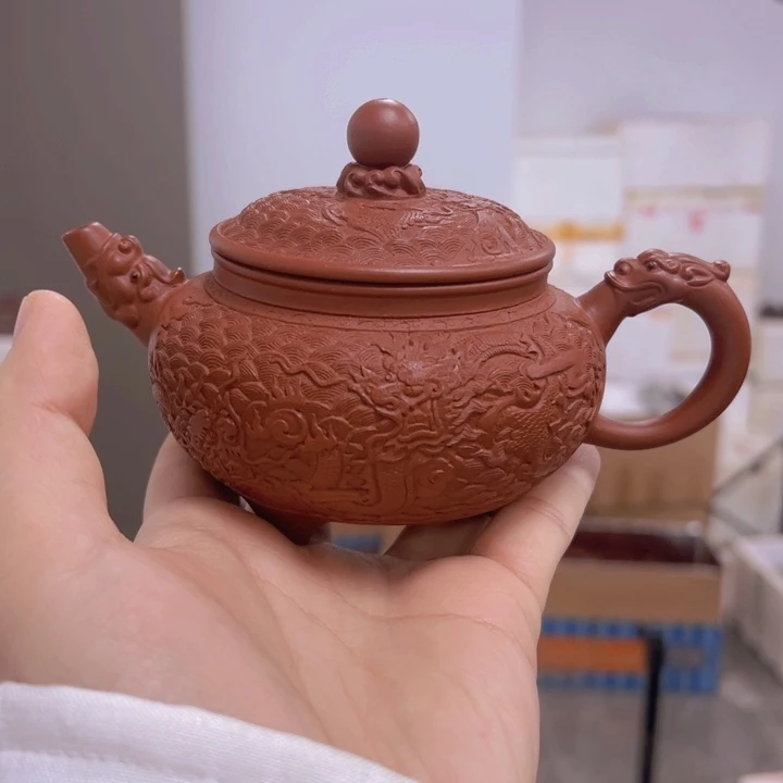 紫砂茶壶鱼化龙朱泥