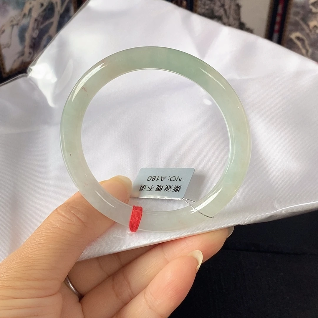 翡翠未镶嵌手镯52.4