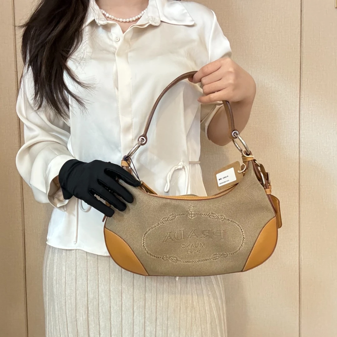 95新 Prada/普拉达 卡其色小号单肩斜跨包/云海优选/H04518