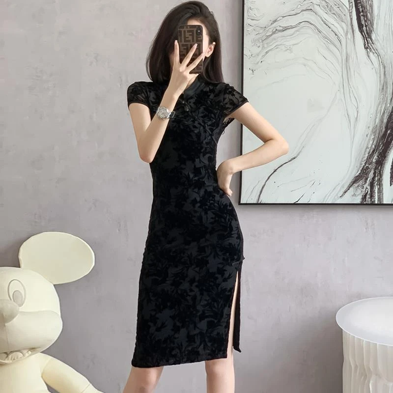 黑色改良旗袍日常女新中式盘扣开叉包臀裙新款高级感国风连衣裙夏