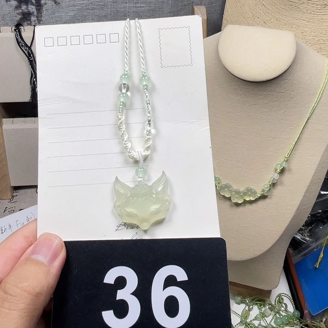 蛇纹石玉合金颈饰