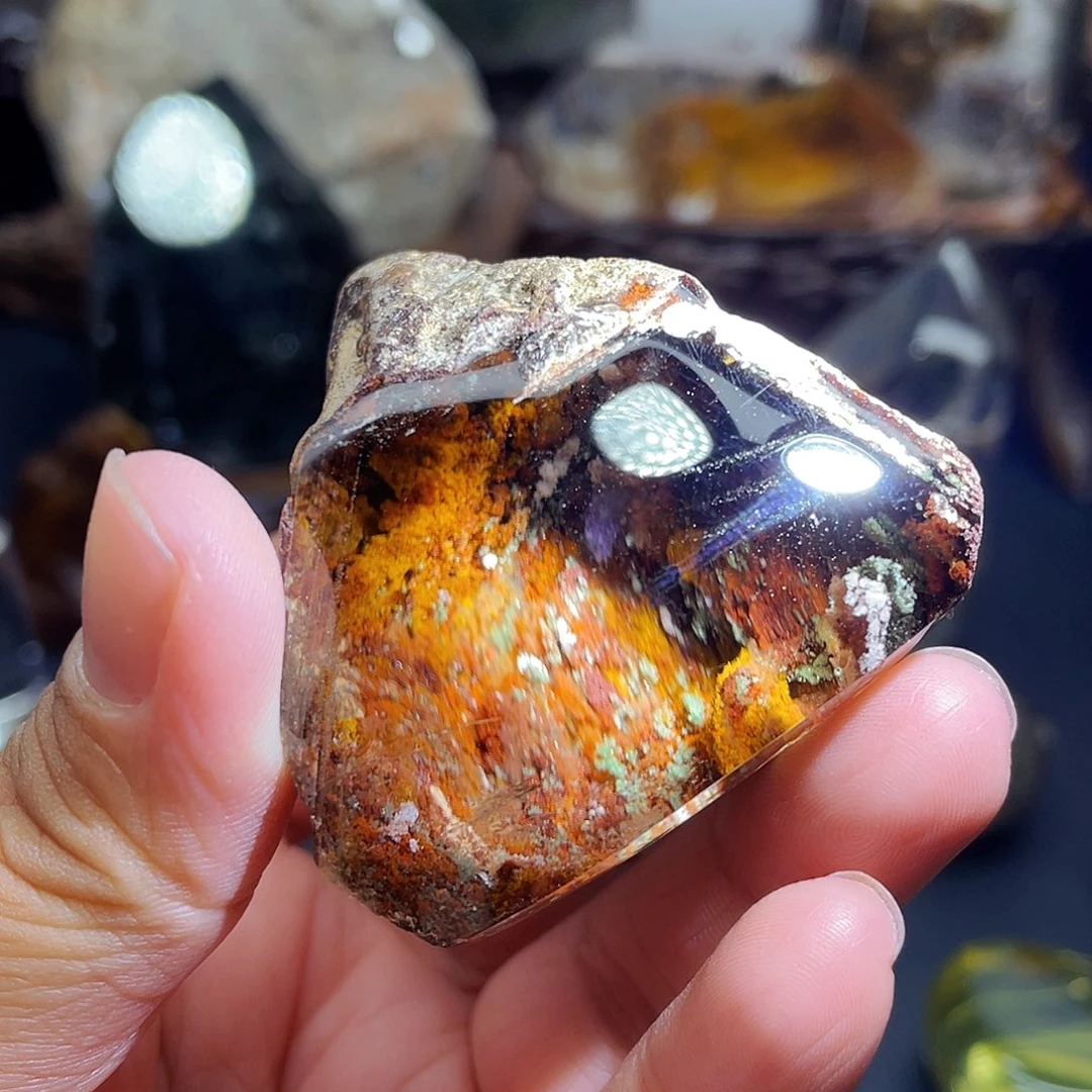 未镶嵌水晶大型摆件（非配饰）