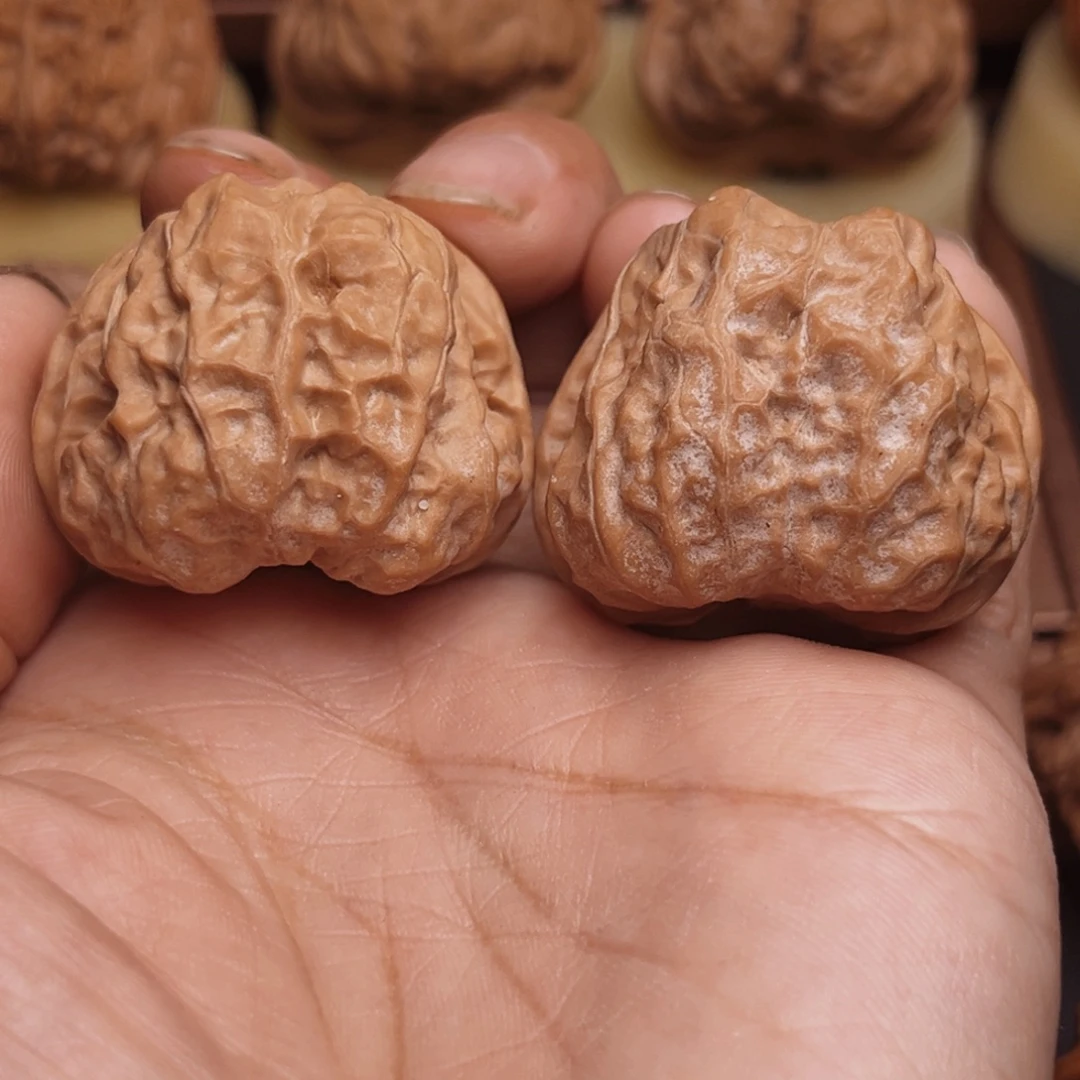 文玩核桃把件文玩核桃蛤蟆头全品