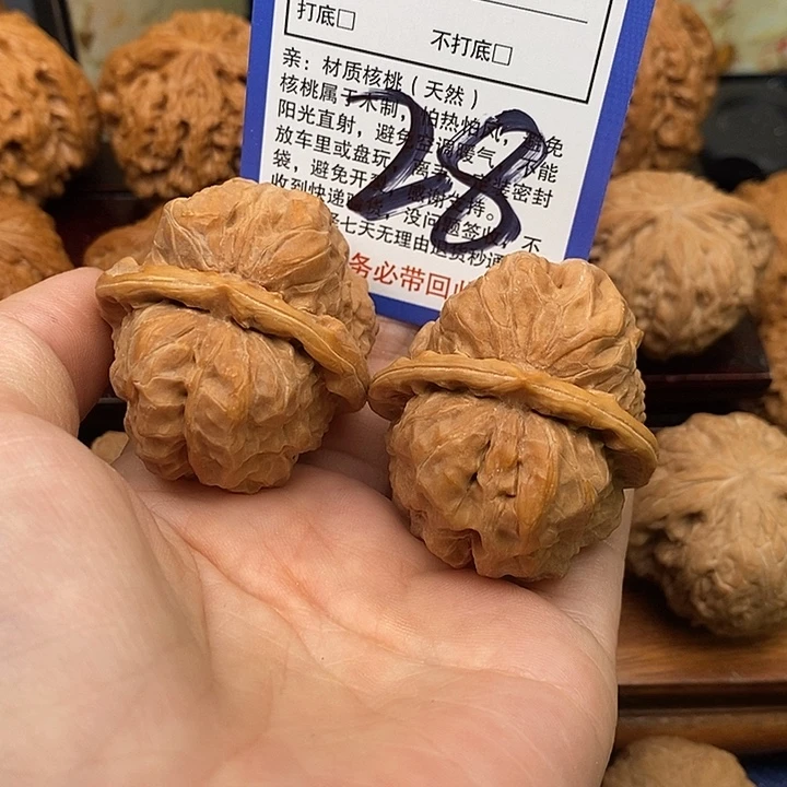 桃核吊坠蛤蟆狮子头41