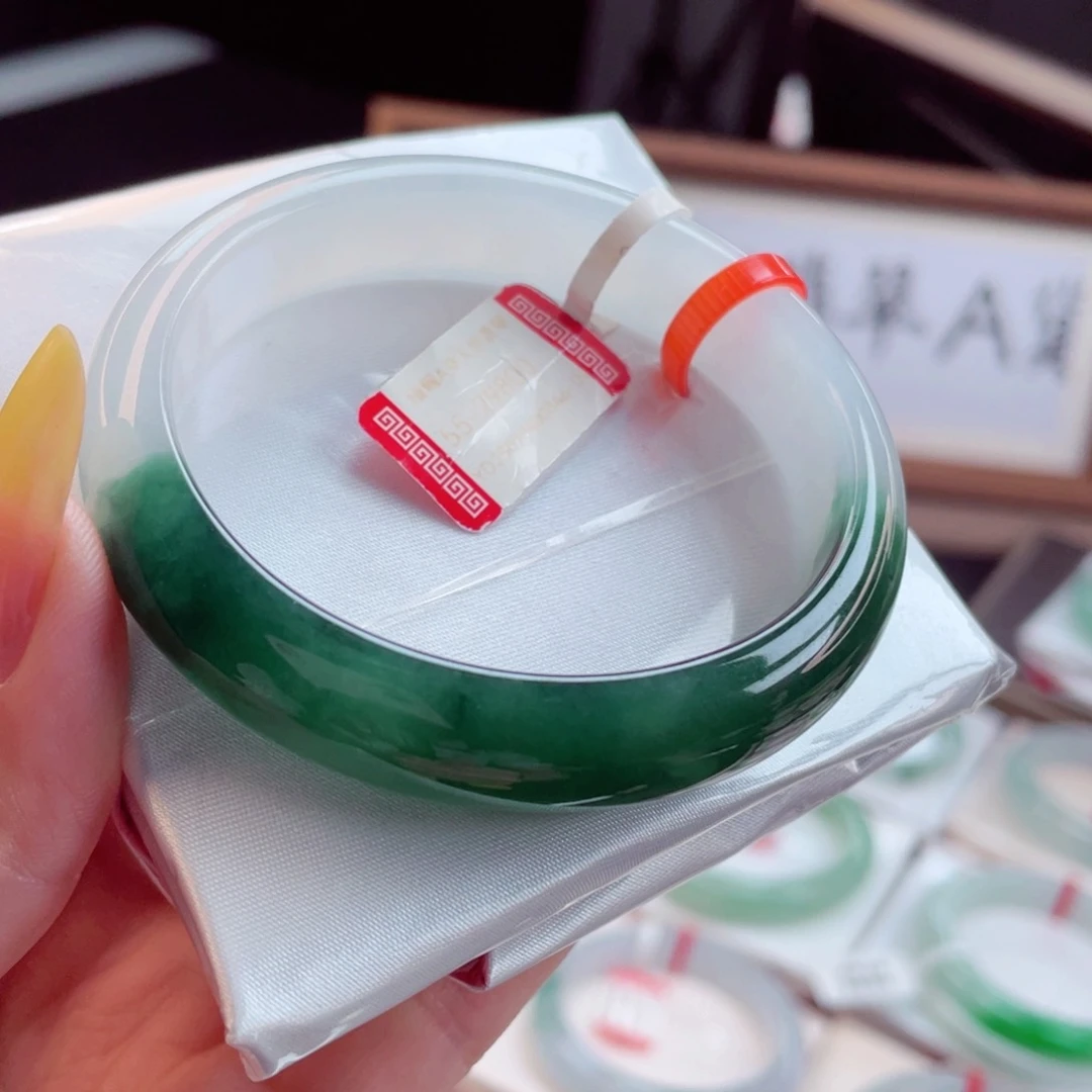 翡翠手镯未镶嵌5455贵妃9939