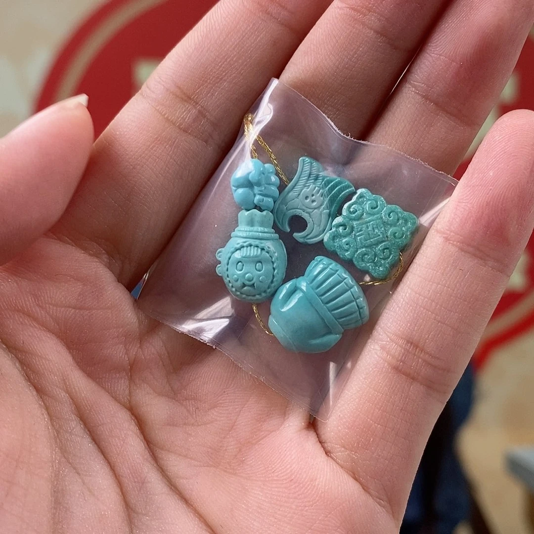 绿松石足金镶嵌珠宝奇石