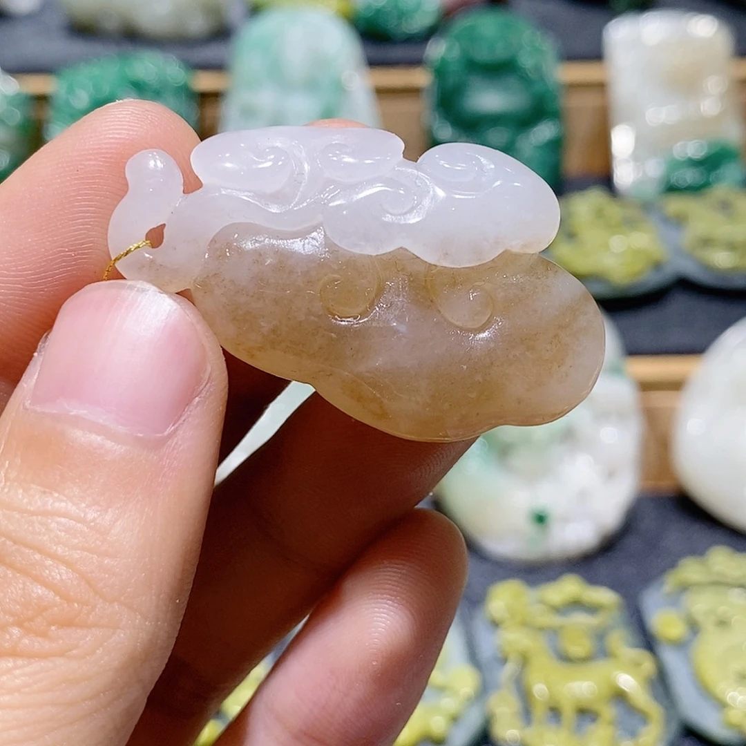 独山玉未镶嵌吊坠