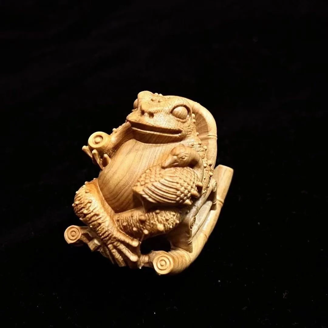崖柏木实木癞蛤蟆金蟾6x5尺寸木雕工艺品摆件手把件6×5