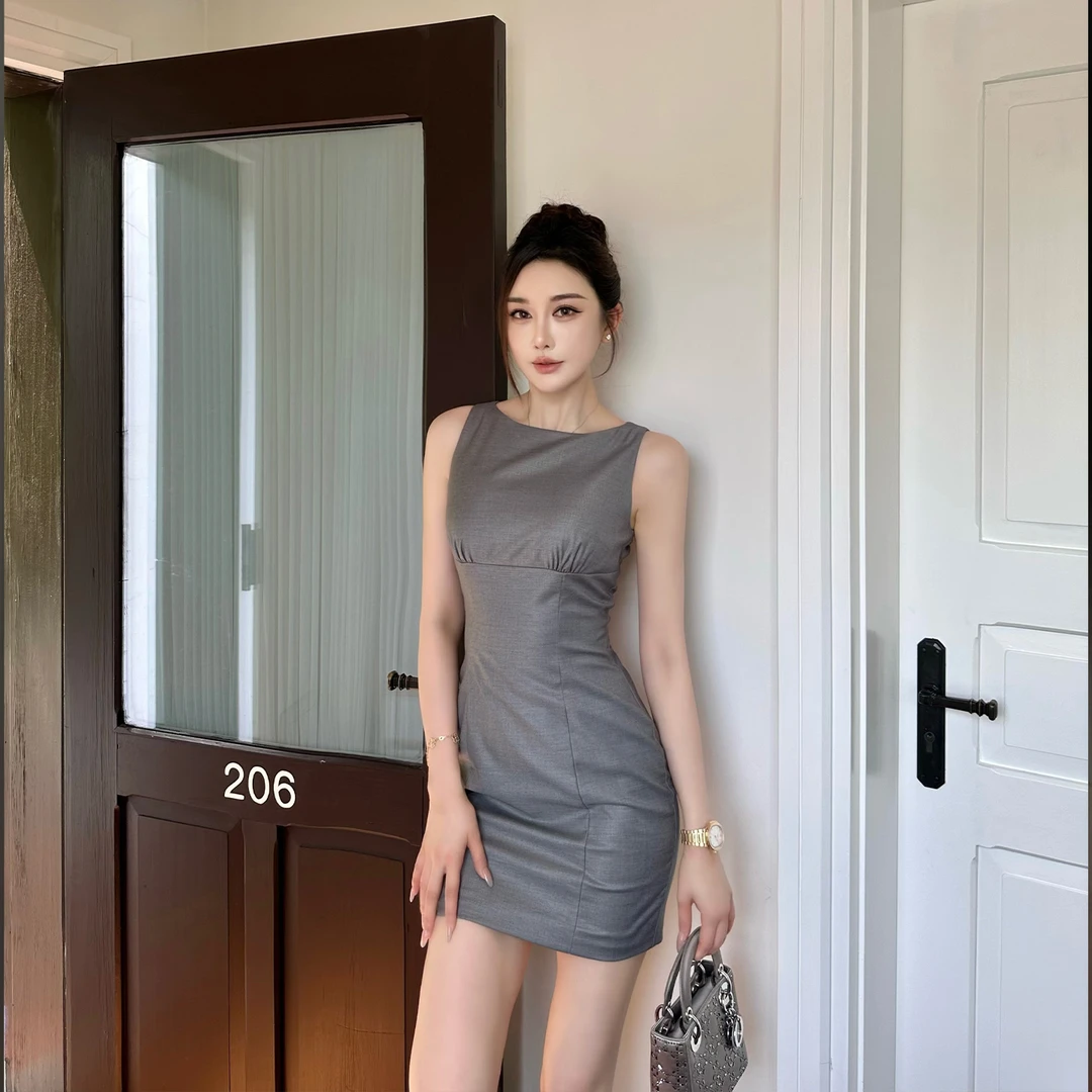 SX善喜灰色圆领无袖短款西装连衣裙修身收腰显瘦简约气质包臀裙子