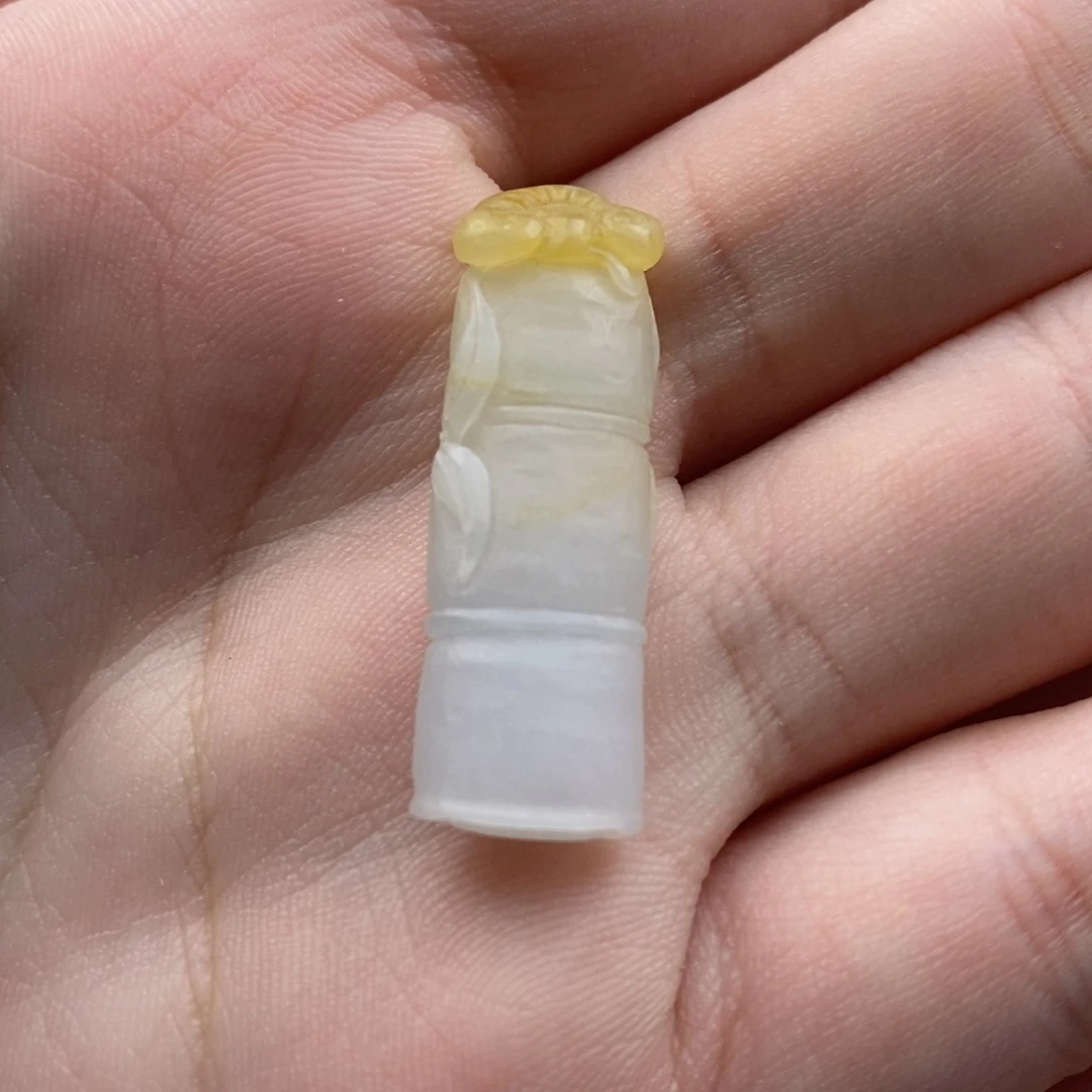 未镶嵌定制翡翠天然缅甸翡翠吊坠