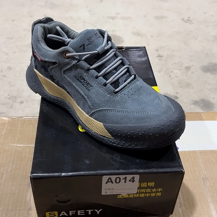 014号。 41码防砸防刺劳保鞋。