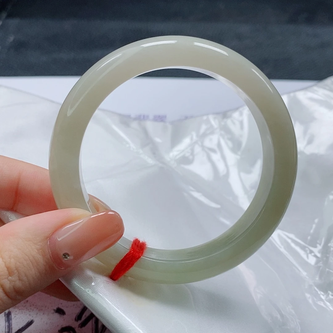 【闪购商品】未镶嵌手镯翡翠521号