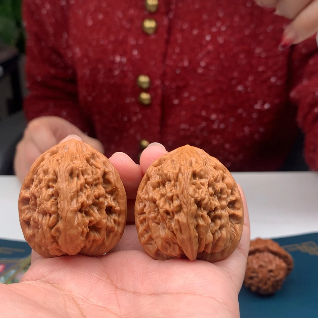 大叶紫檀（黑酸枝木类）虎头王