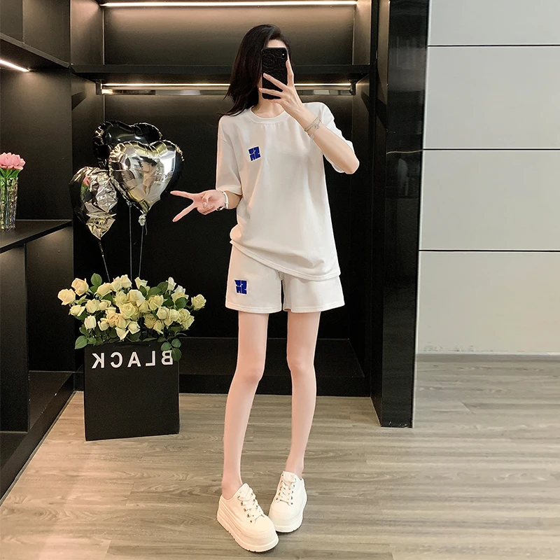 运动休闲套装女夏季新款时尚减龄宽松显瘦短袖T恤短裤两件套跑步
