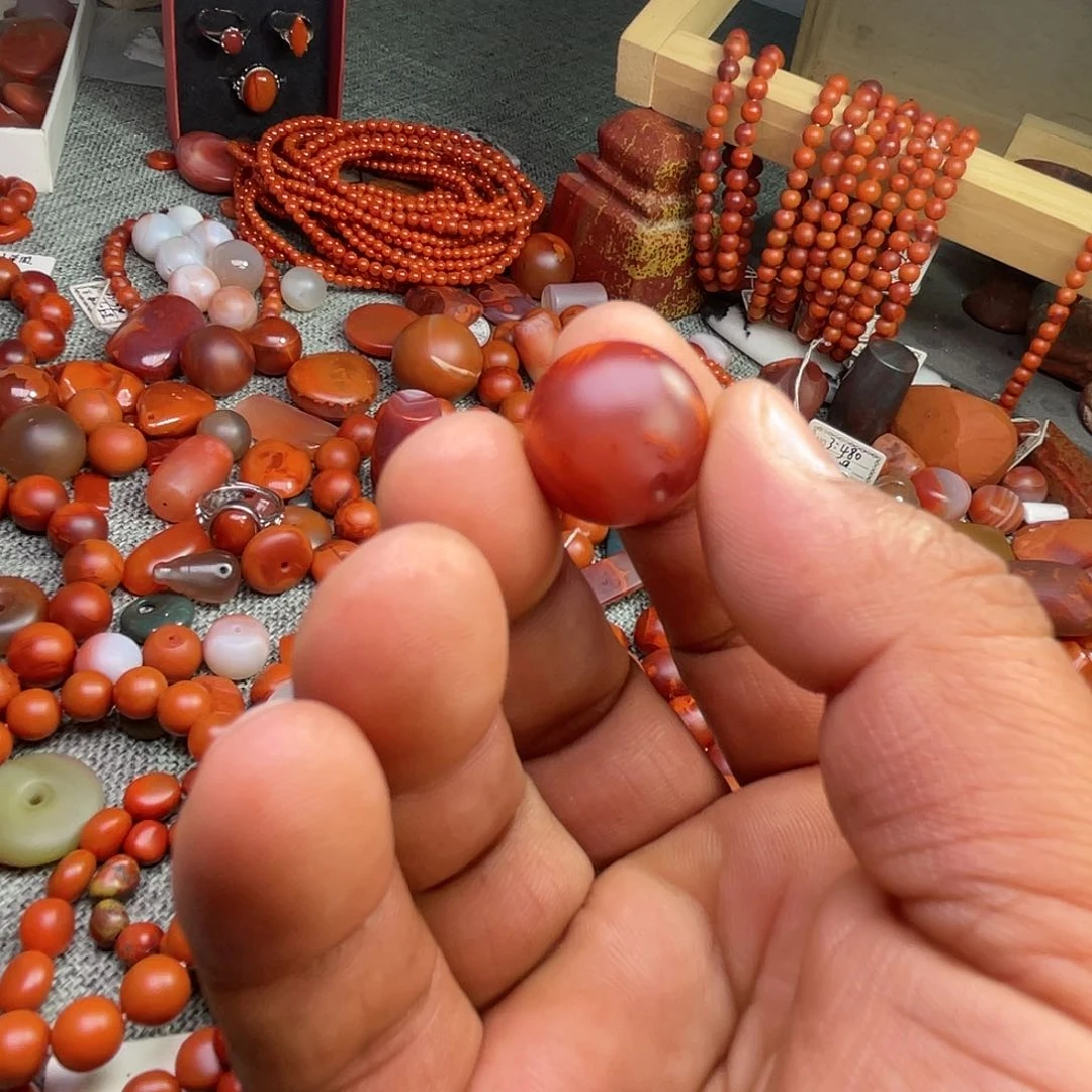 南红玛瑙珠子未镶嵌风*子