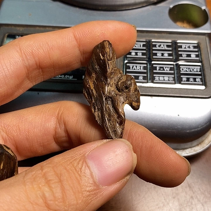 十***味线香菩萨黑油料一块（福利1120011