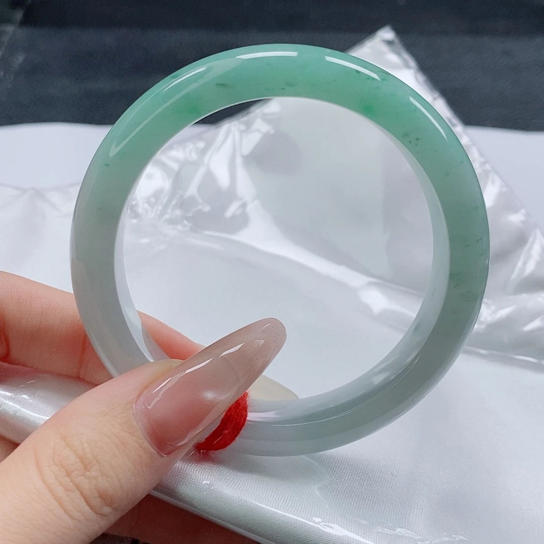 【闪购商品】未镶嵌手镯翡翠526号