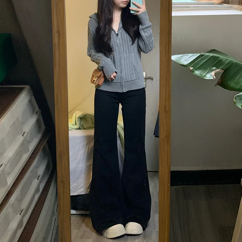 不贴腿微喇直筒牛仔裤女2025春季大码胖mm高腰宽松显瘦阔腿喇叭裤