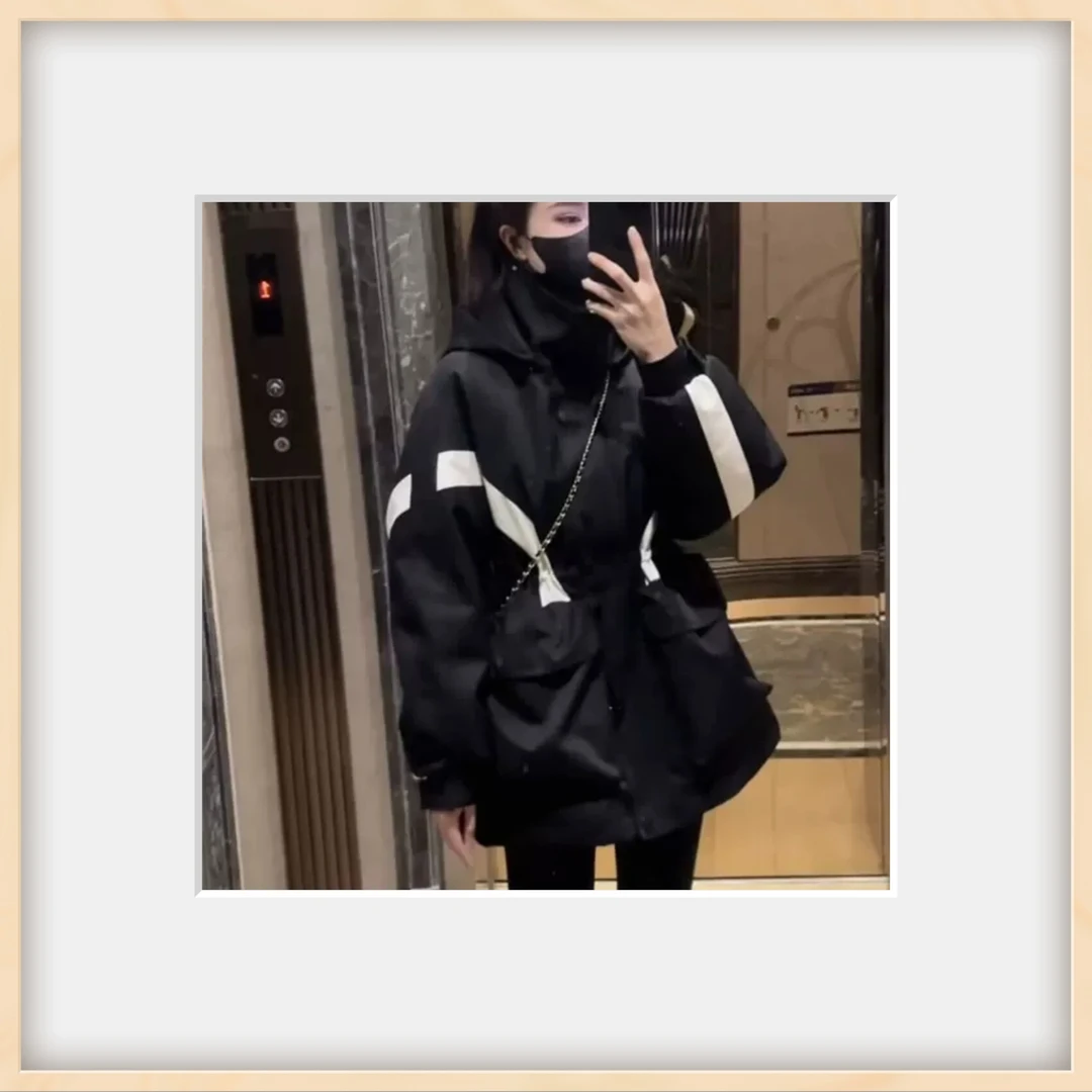 常规直筒型常规款连帽厚款休闲加绒拼色上衣常规直筒型常规款连帽