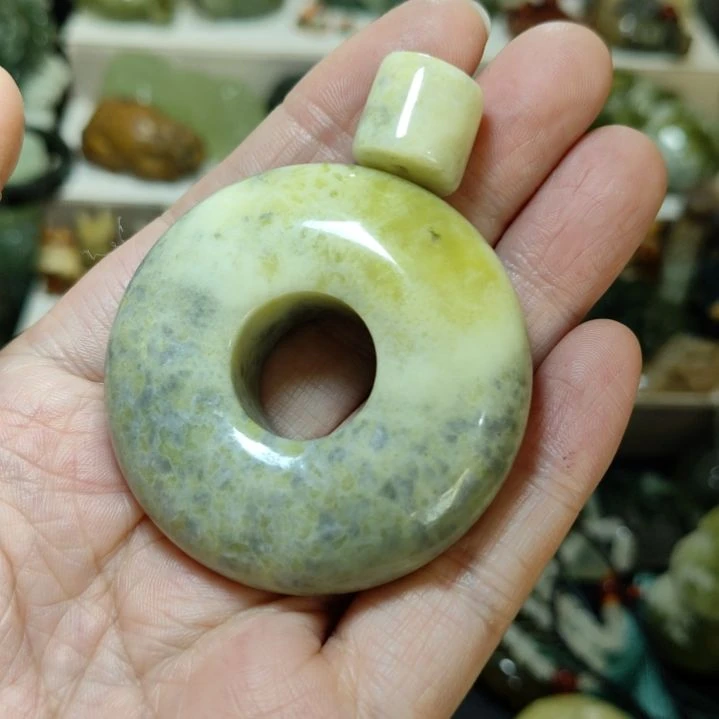 岫玉平安扣未镶嵌