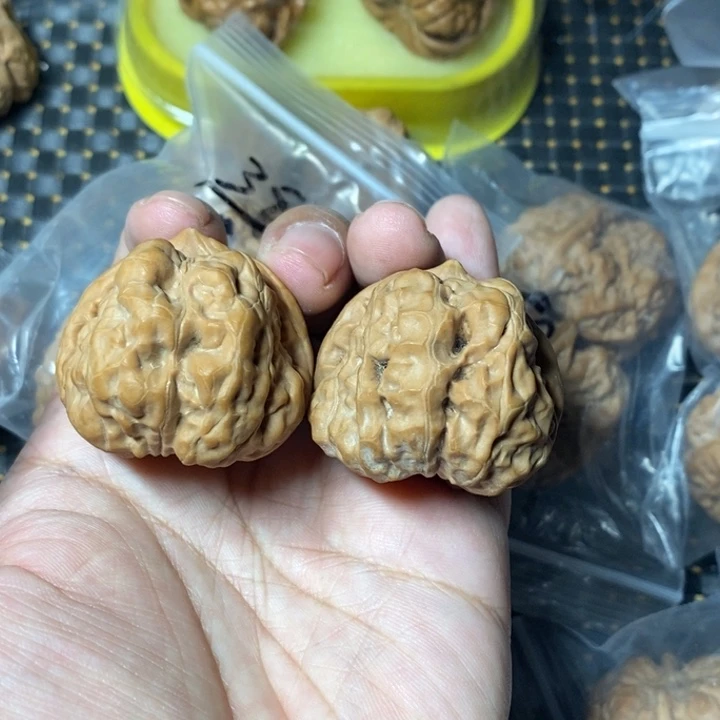 文玩核桃把件蛤蟆39