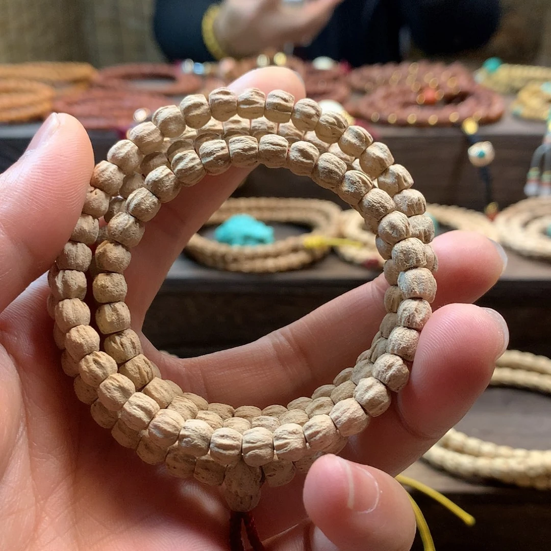 柏香籽/百香籽吊坠粉皮微脏方块顺